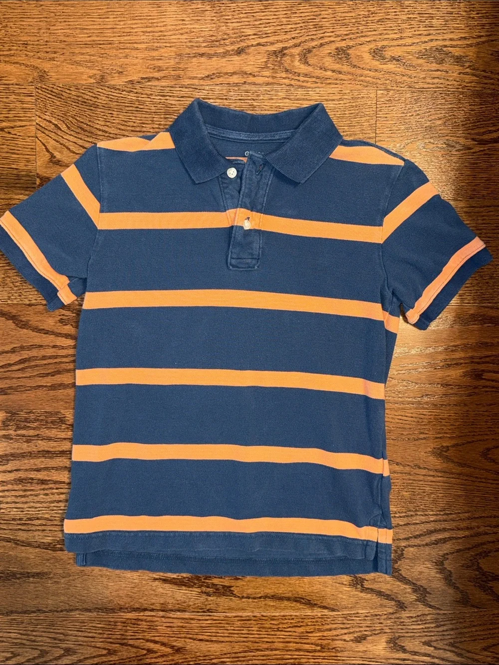 Size L/10 boys bundle of 2 Gap Kids short sleeve polo shirts.